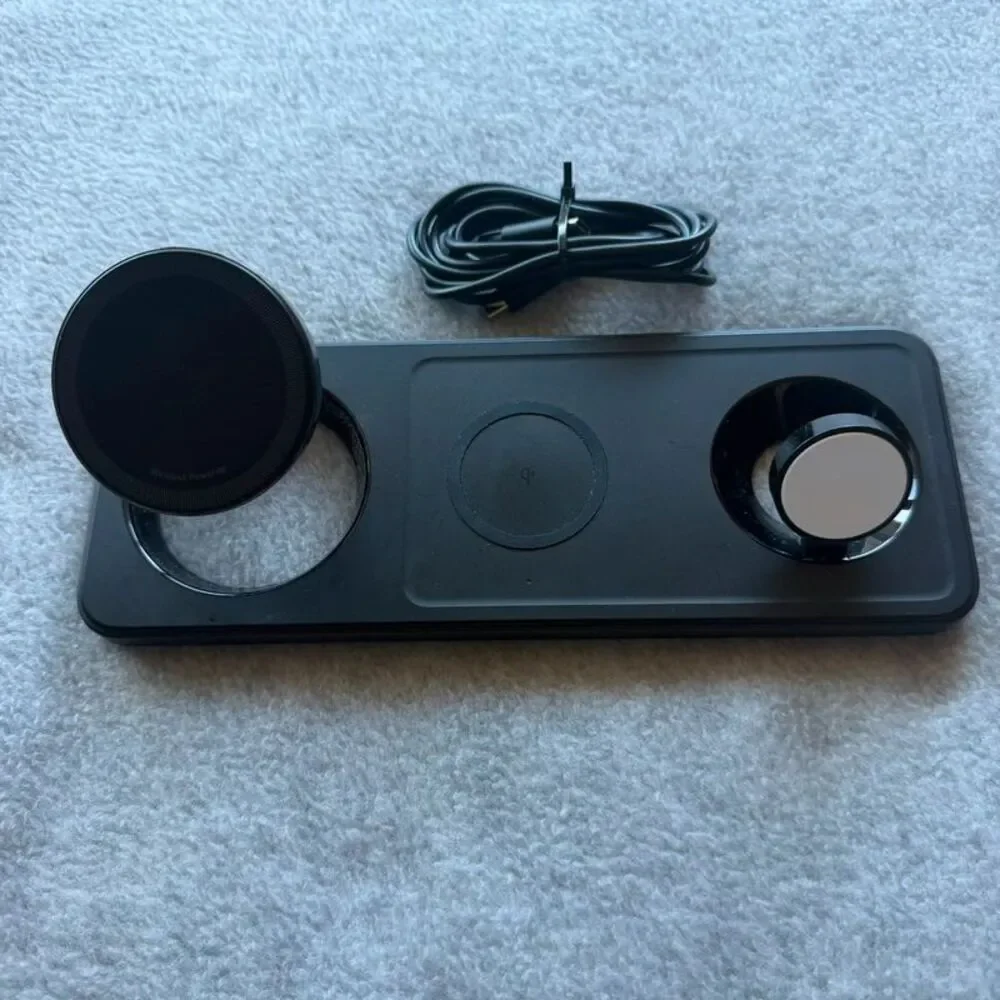 Anker MagGo wireless 15W 3-in-1 Wireless Charging Station